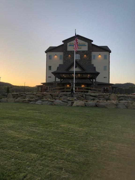 Stonebrook Lodge Murphy - Image 7