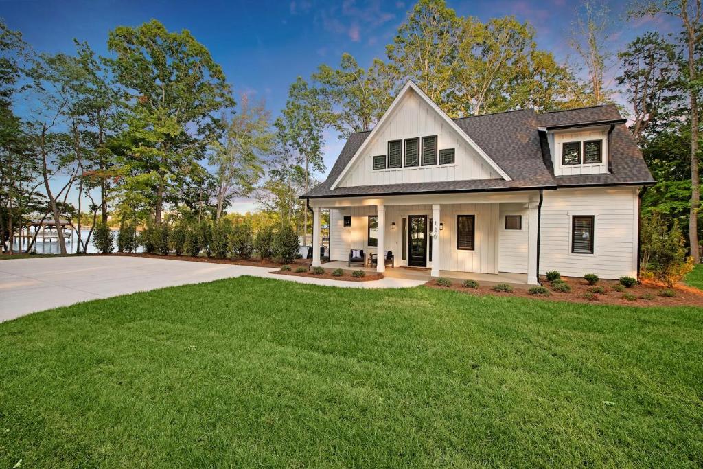 Hanesbee Escape - Image 6