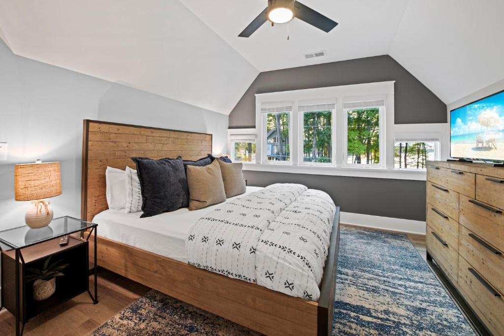 Hanesbee Escape - Image 7