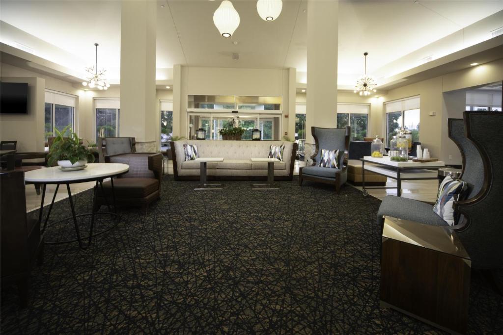 Hilton Garden Inn Fayetteville/Fort Bragg - Image 4