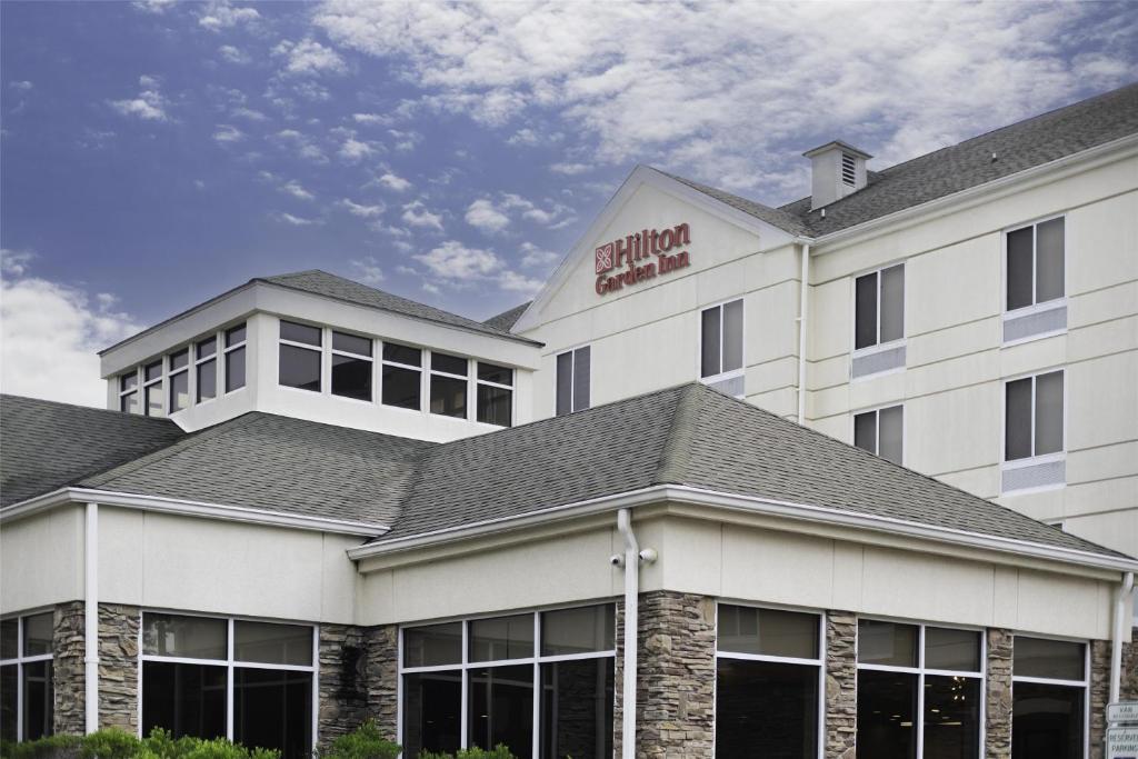 Hilton Garden Inn Fayetteville/Fort Bragg - Image 5
