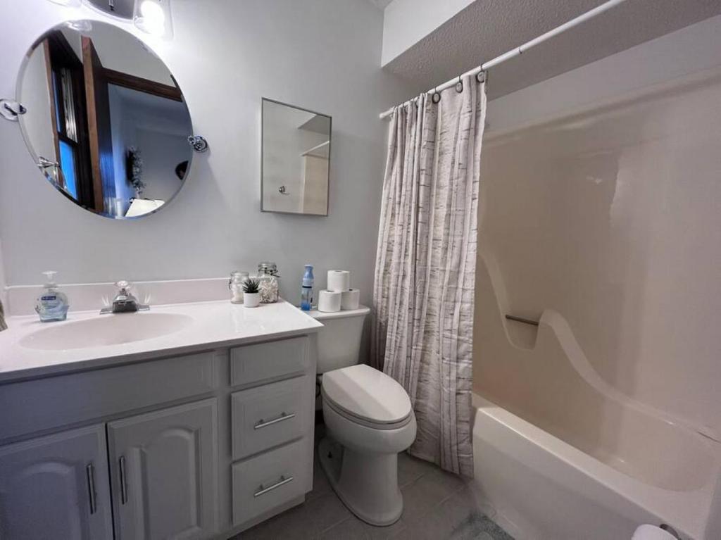 Hot Tub, Panoramic Views, Deck, Firepit - Image 8