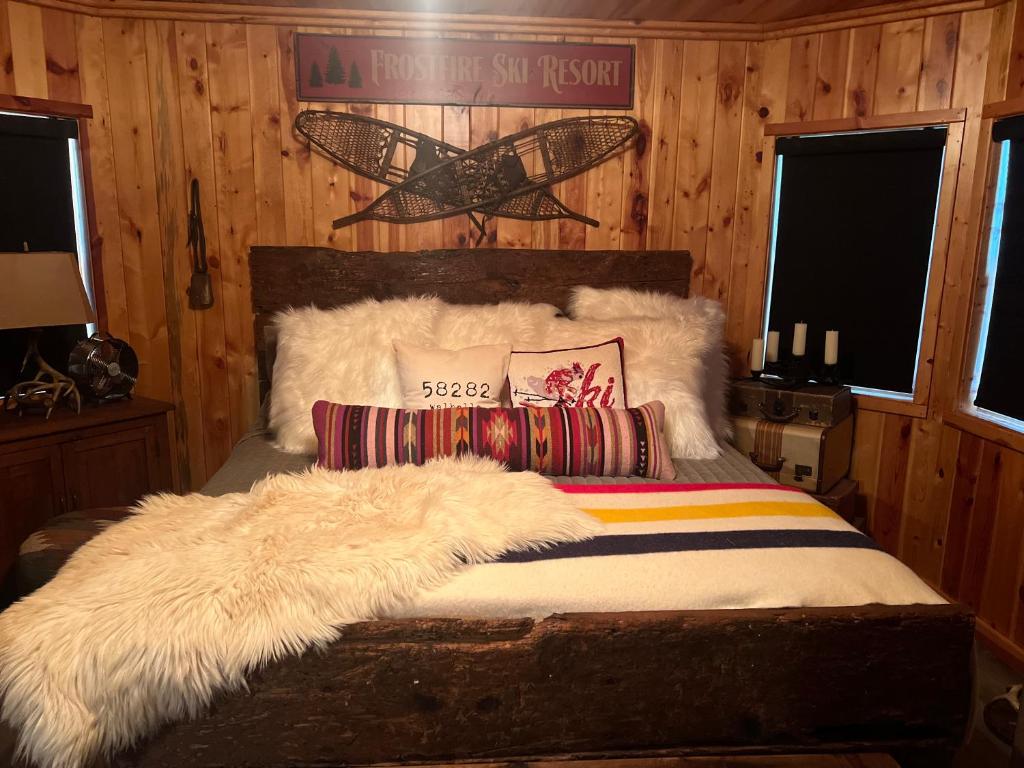 Rustic 5 Bedroom Gorge River Resort - Image 5