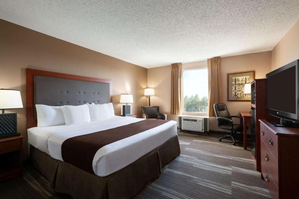 Baymont by Wyndham Mandan Bismarck Area - Image 6