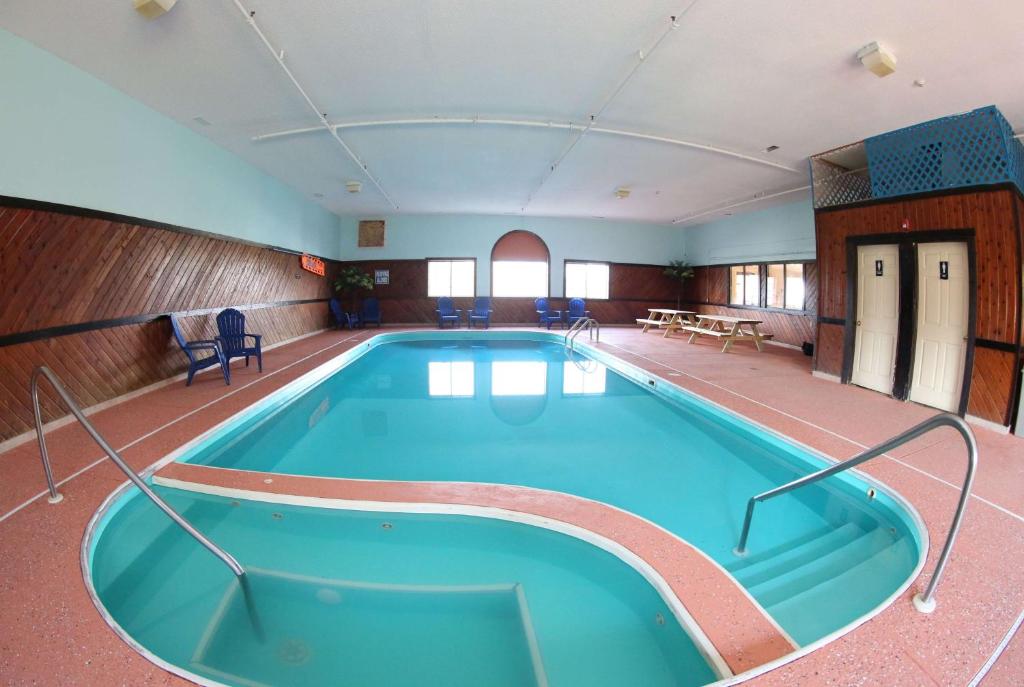 Hot Tub (Jacuzzi) - Photo 4