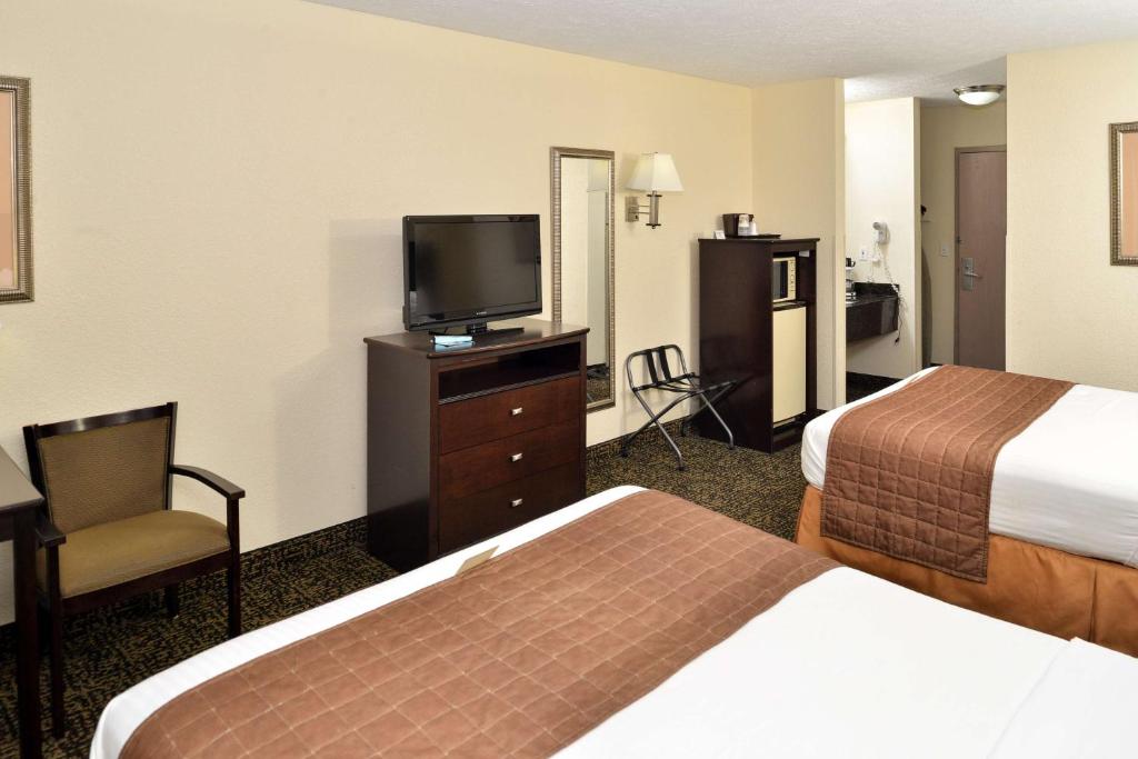 Best Western Elyria - Image 6