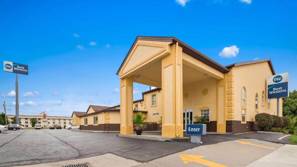 Best Western Elyria - Image 7