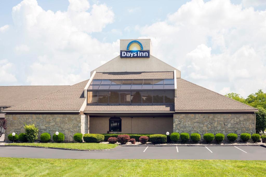 Days Inn by Wyndham Maumee/Toledo - Image 7