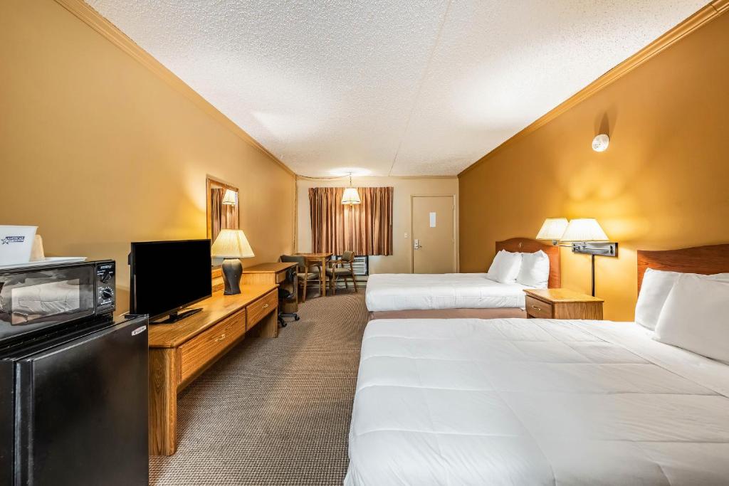 Americas Best Value Inn St. Marys - Image 8