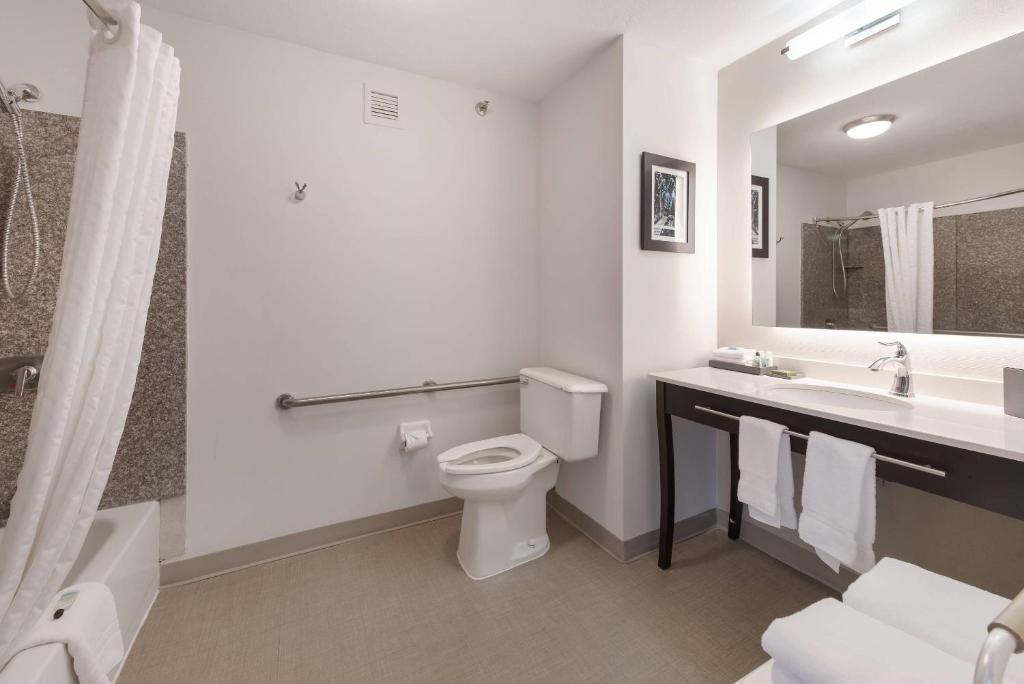 Bathtub - Photo 2