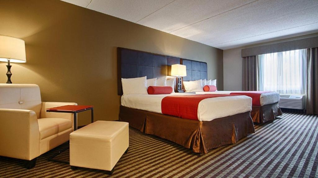 Comfort Inn & Suites Copley Akron - Image 8