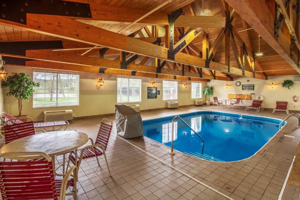 Coshocton Village Inn & Suites - Image 4