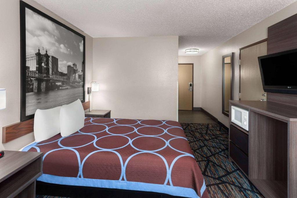 Super 8 by Wyndham Mt. Vernon - Image 5