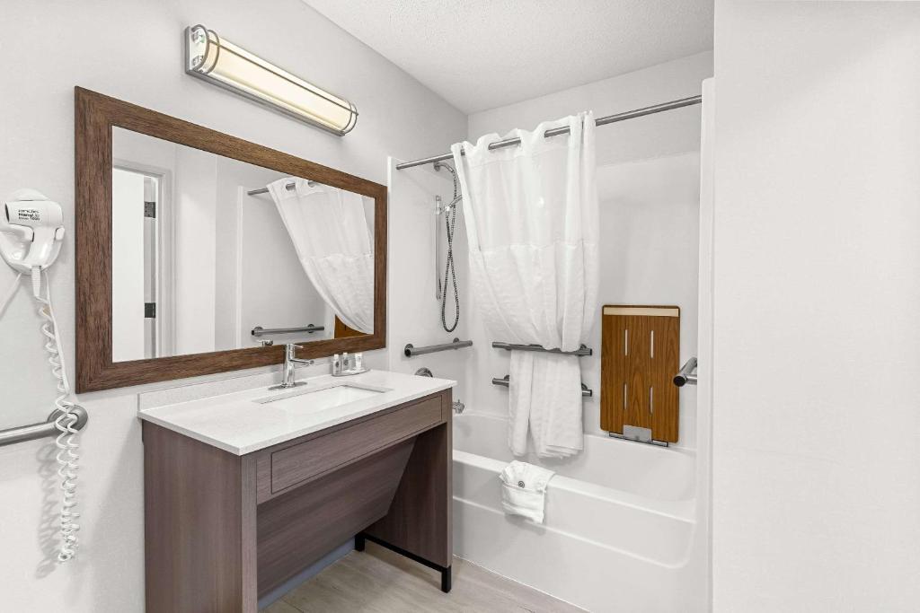 Bathtub - Photo 4