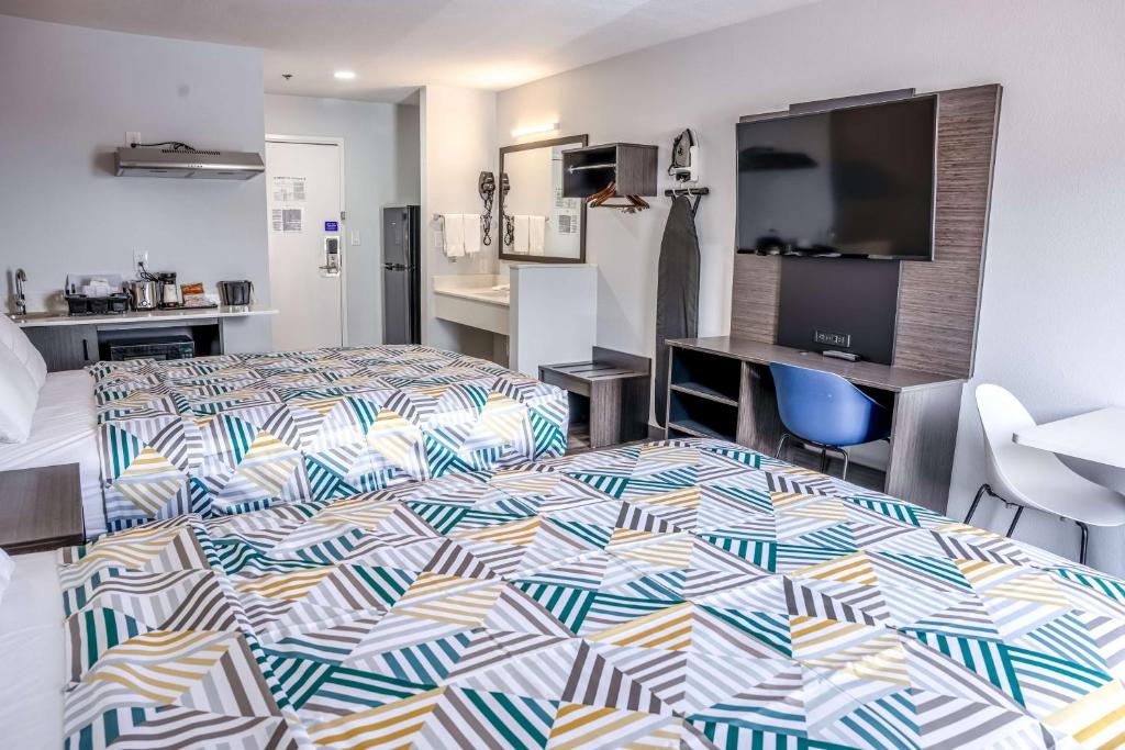 Studio 6 Claremore OK - Image 4