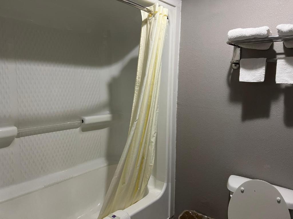 Motel 6 Tulsa, OK Airport