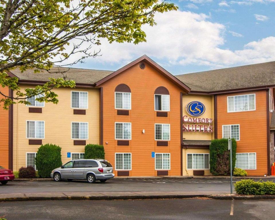 Comfort Suites Corvallis - Image 8