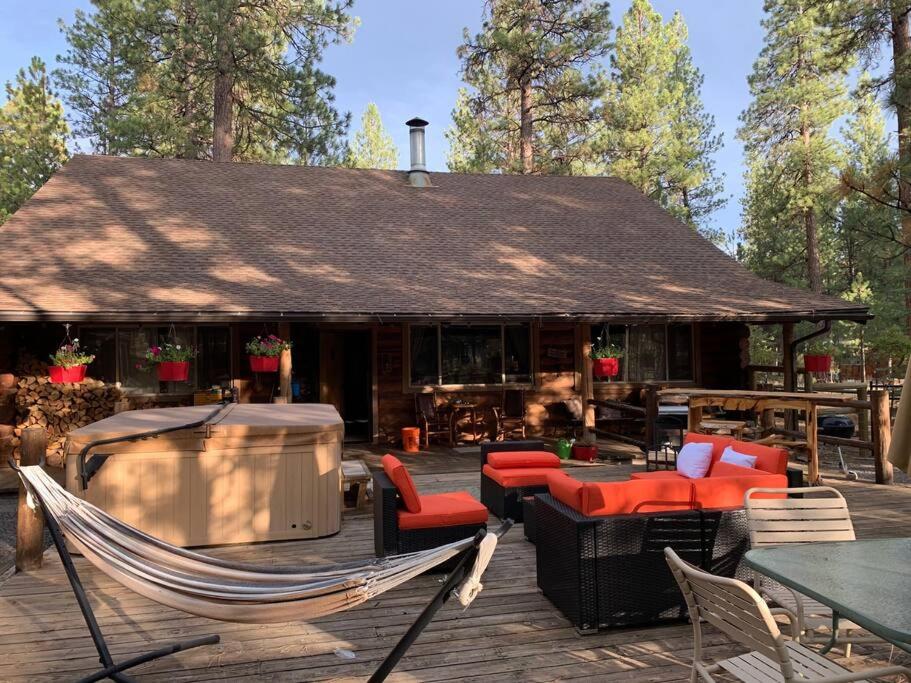 Hot Tub (Jacuzzi) - Photo 2