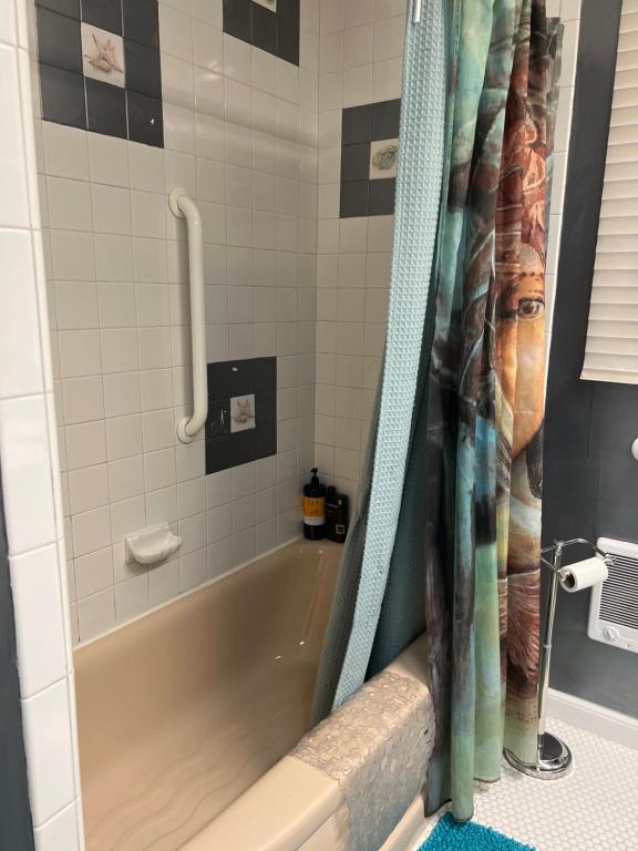 Mermaid's Muse Bed and Breakfast - Image 8