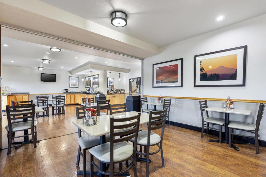 Best Western Woodburn Inn - Image 5