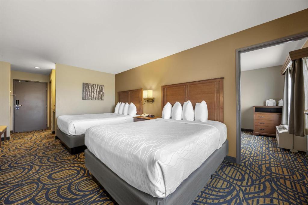 Best Western Woodburn Inn - Image 7