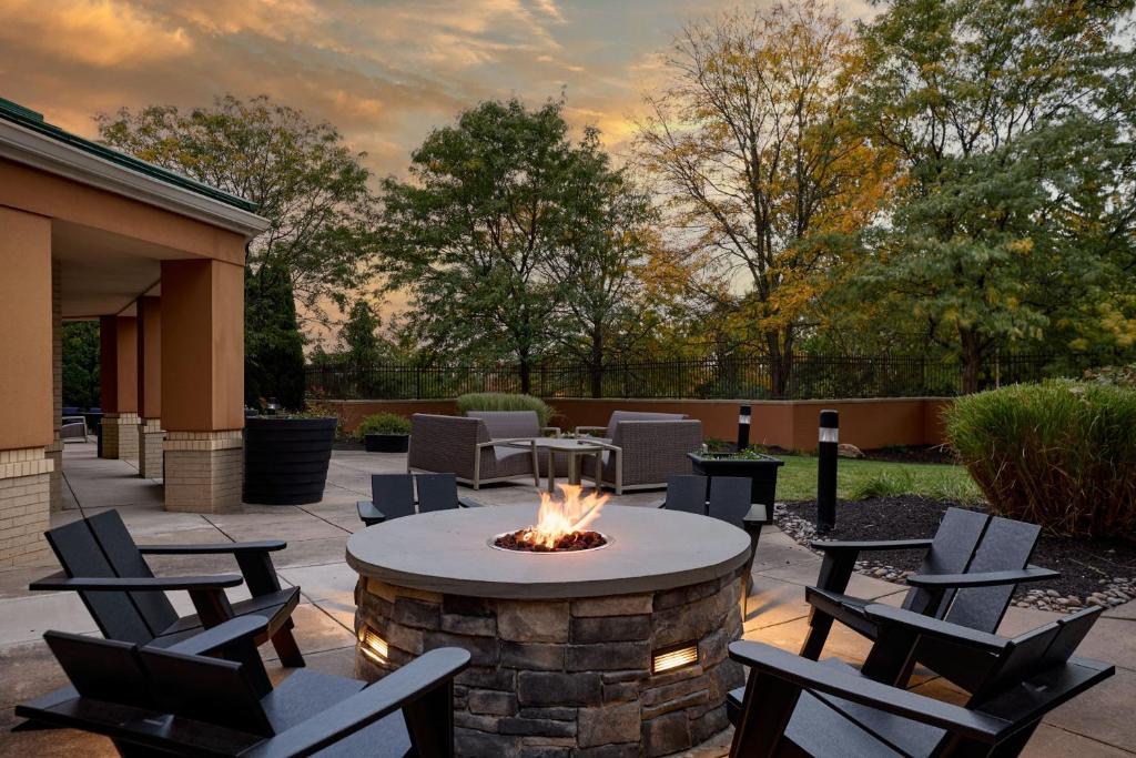 Courtyard Philadelphia Plymouth Meeting - Image 6