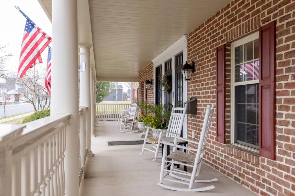 Selinsgrove Inn - Image 6