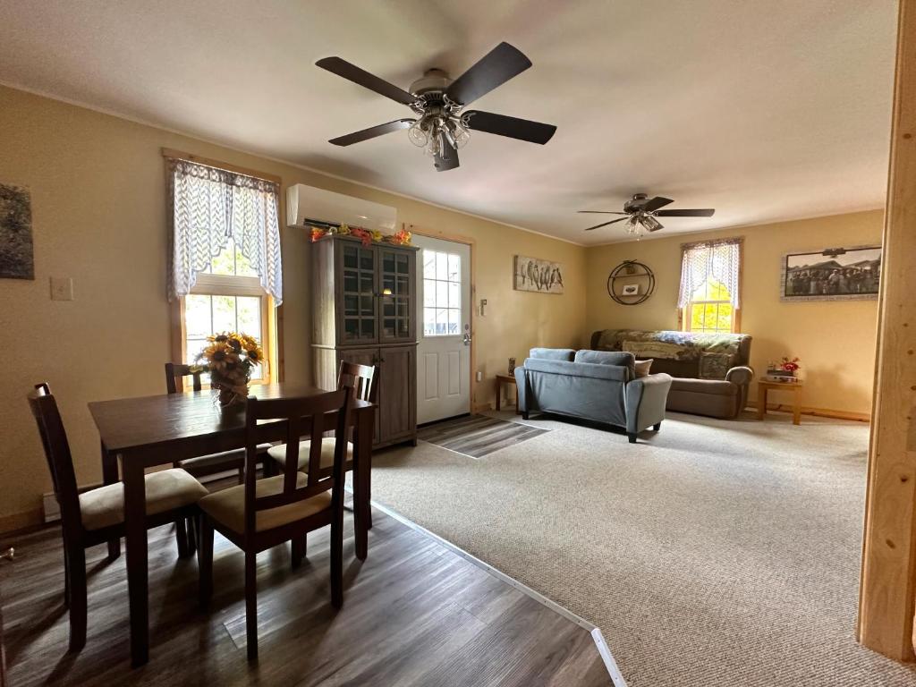 Deer Creek Winery at Brooks Estate - Image 4