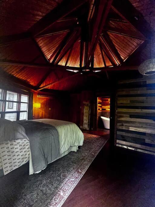 Private Pool & Hot Tub at Chalet by Hidden Valley