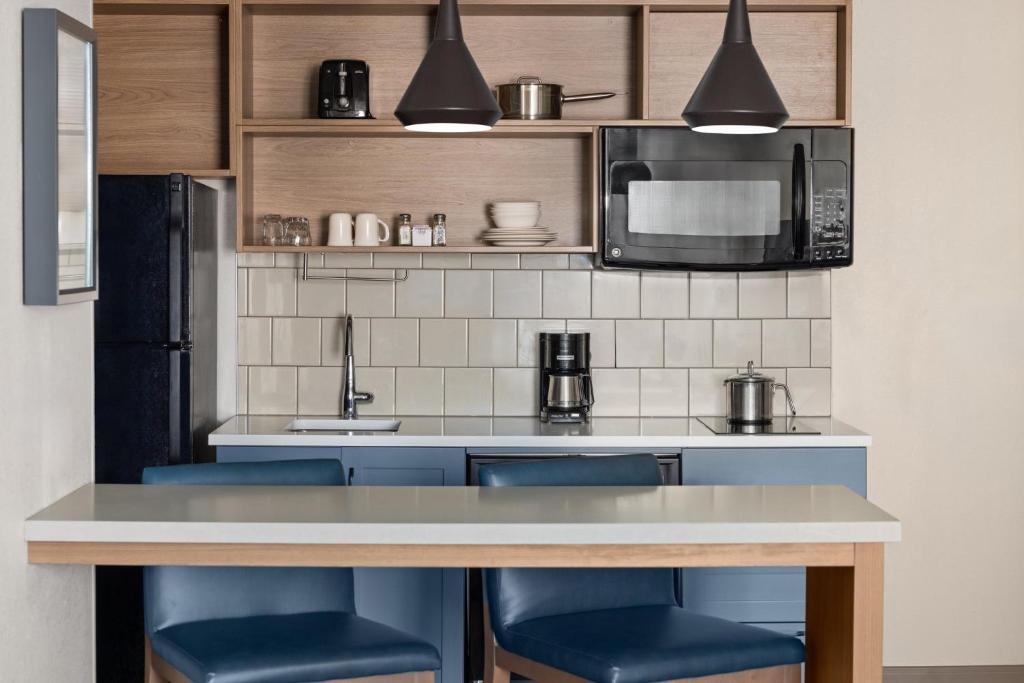 Candlewood Suites Chambersburg by IHG - Image 5