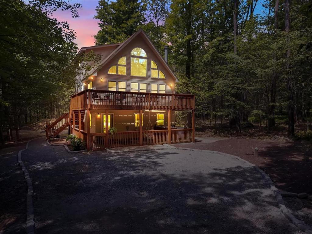 Chalet Lake, Movie Theater, Hot Tub, Arcade - Image 5