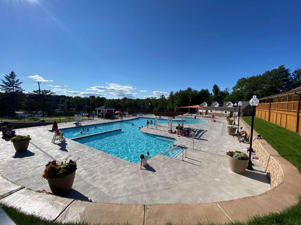 Hot Tub (Jacuzzi) - Photo 6