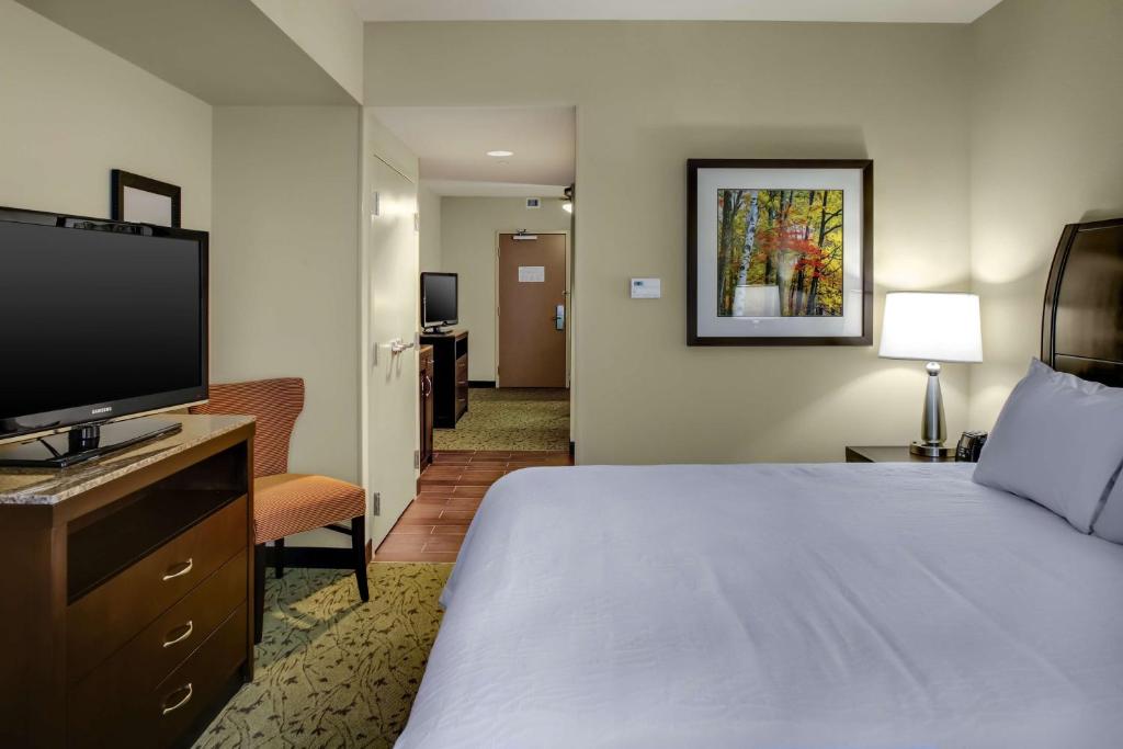 Hilton Garden Inn Pittsburgh/Cranberry - Image 6