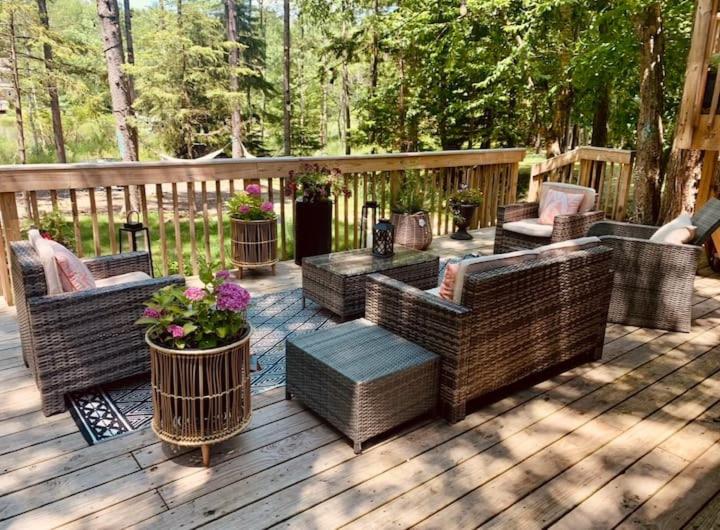 Majestic Lake Front Chalet - Image 8