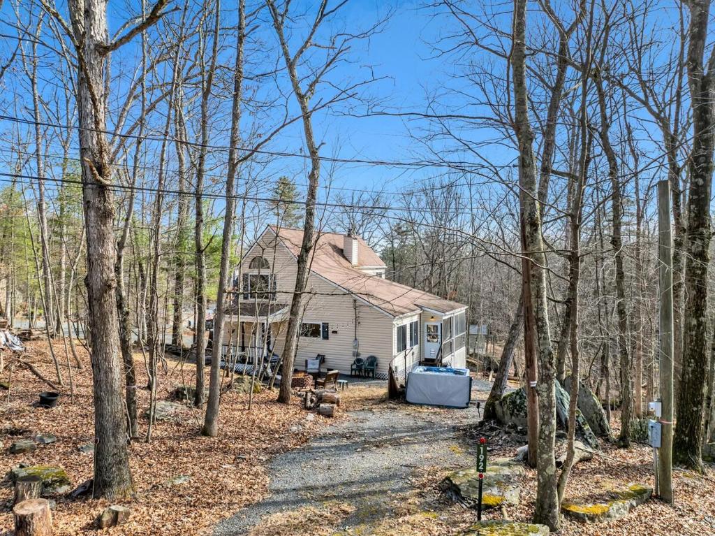 Hot Tub (Jacuzzi) - Photo 5