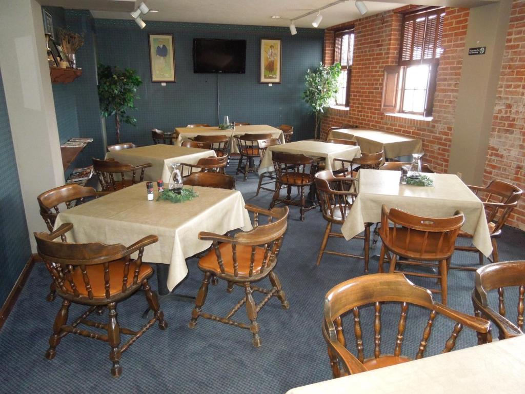 Bridges Guest Quarters - Image 4