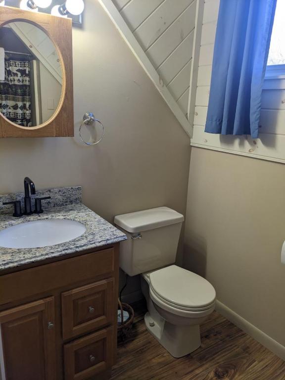 Rough Cut Lodge - Image 7