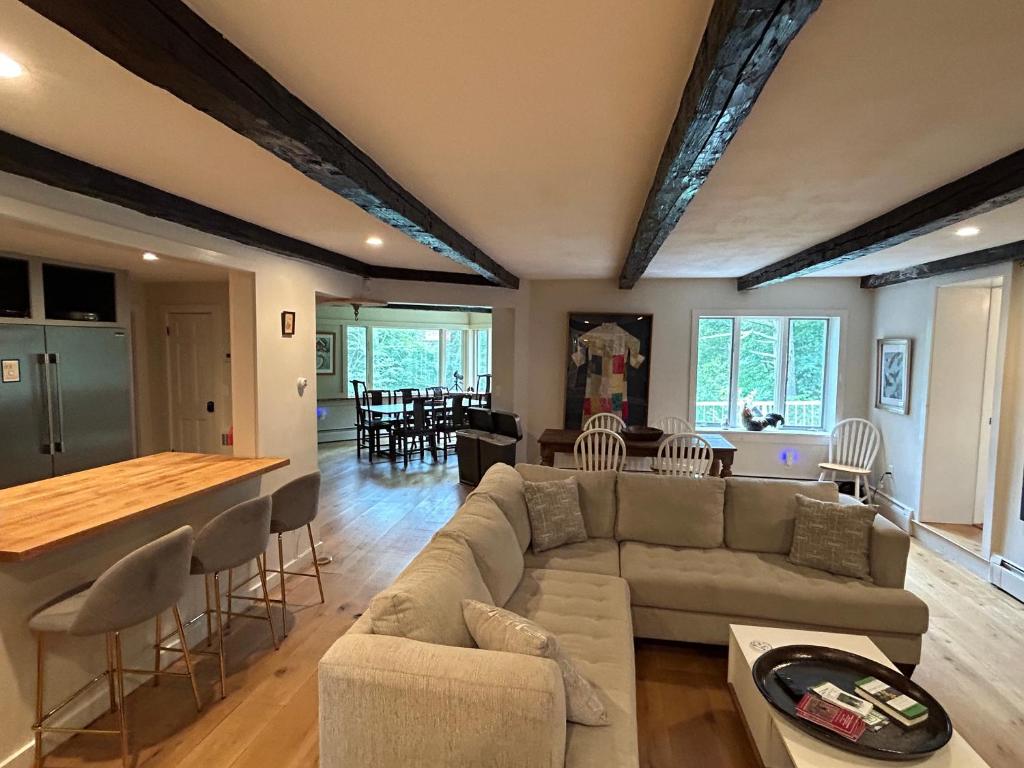 The Guest House at River Haven Sanctuary - Image 4