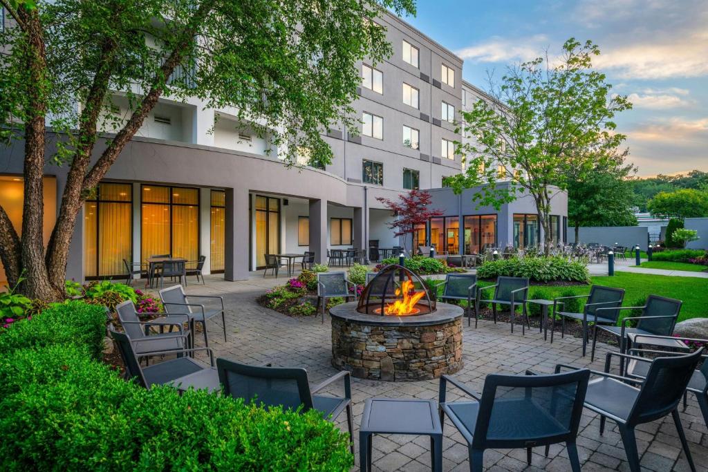 Courtyard by Marriott Providence Lincoln - Image 7