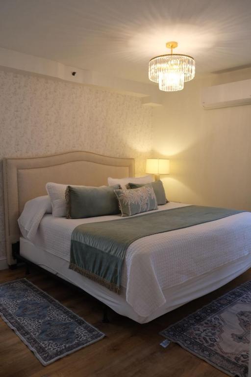 America's Cup Inn Newport - Image 7