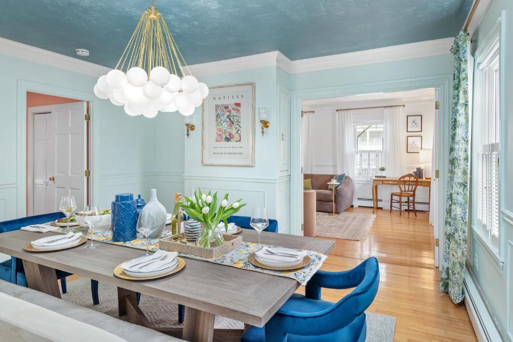 The Front Porch Vacation Rentals - Image 4