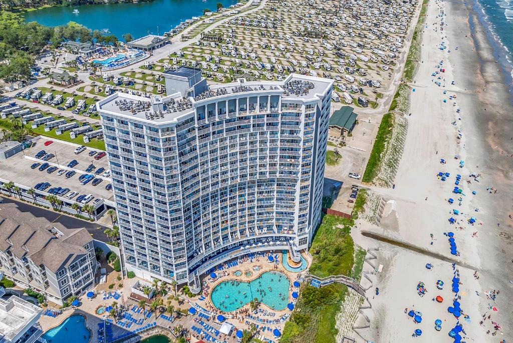 Hot Tub (Jacuzzi) - Photo 2