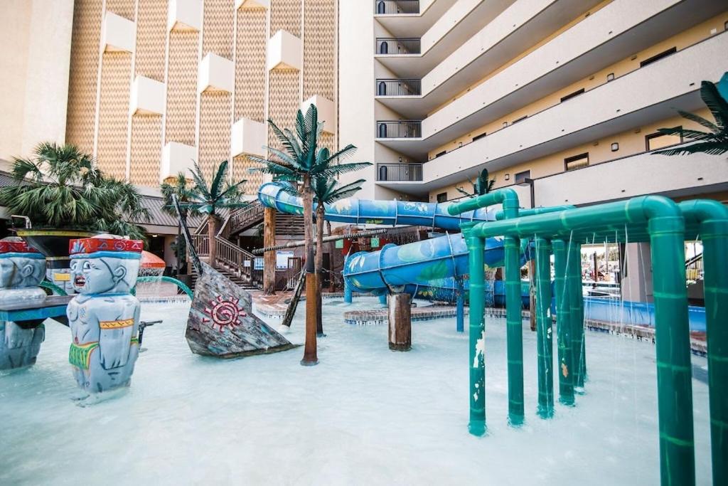 Ocean Reef Resort, Unit 626, 4 Bedroom, 3 Bath, Direct Oceanfront - Image 4