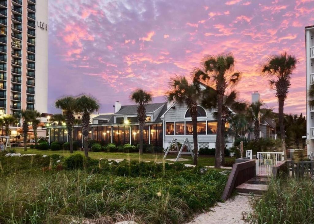 Luxury 2br 2 ba beachfront condo - Image 7