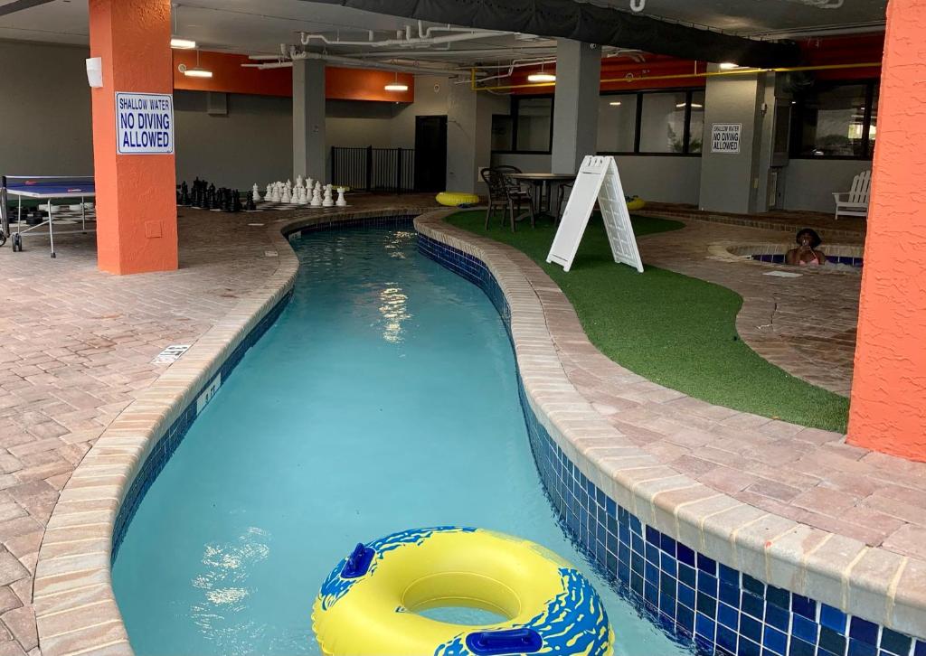 Beach Daze Oceanfront Great Location