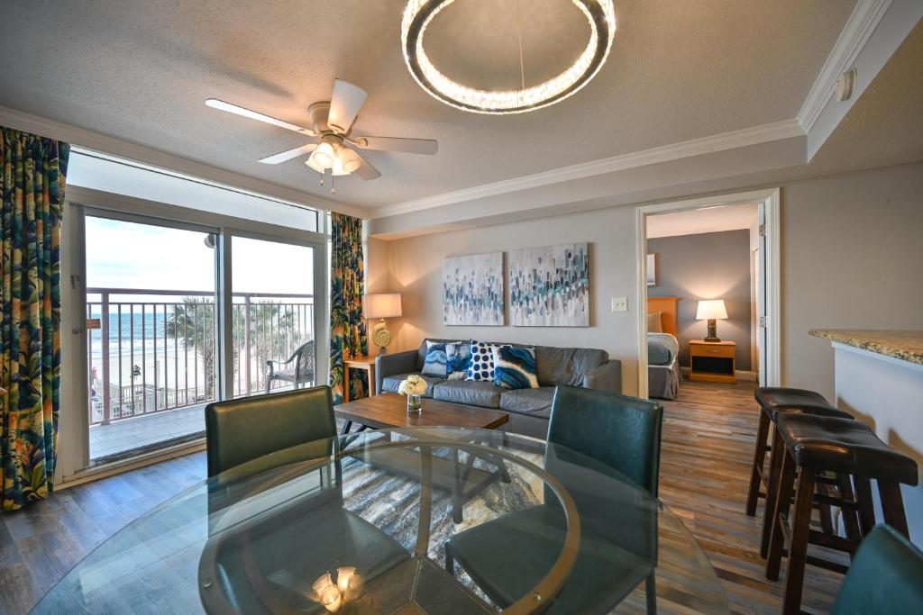 A Piece of Paradise, Newly Renovated - Image 5