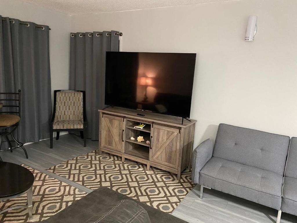 Individual Unit in Palace Resort - Image 5