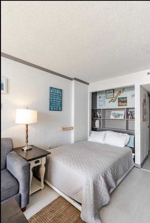 Flip Flop at Compass Cove - Image 8