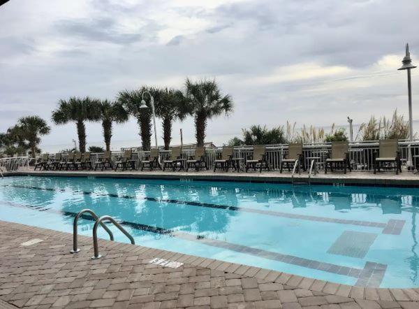 Paradise Resort - Image 4