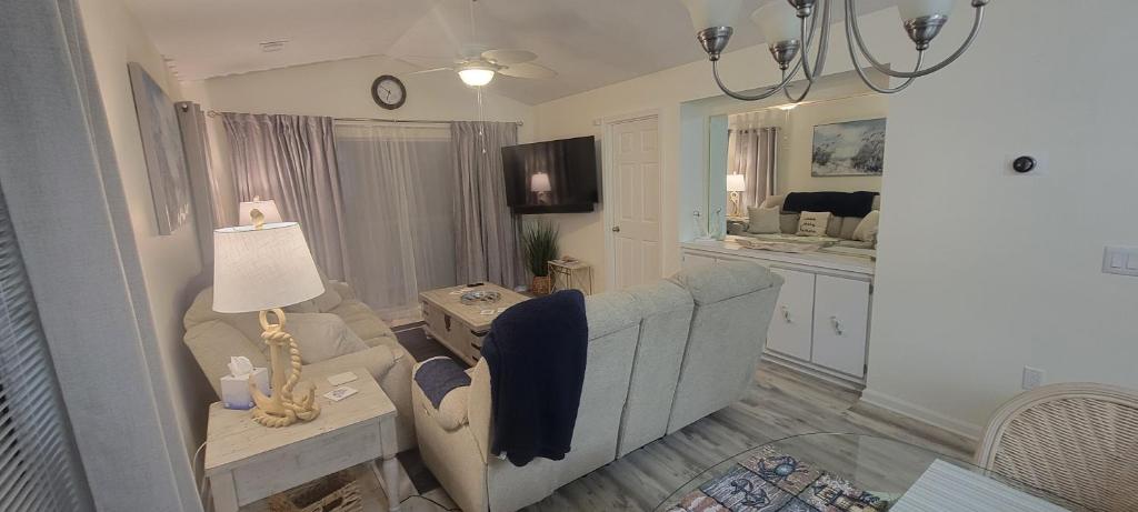 Myrtle Beach Waterway Getaway - Image 5